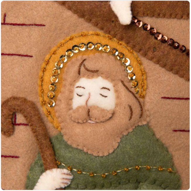 Bucilla Felt Applique Wall Hanging Kit | Away In The Manger W/Lights