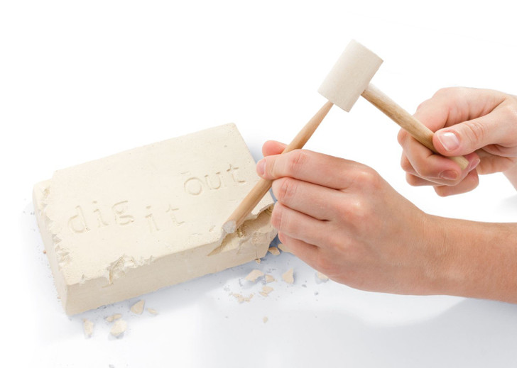 Cra-Z-Art Super Dino Excavation Kit