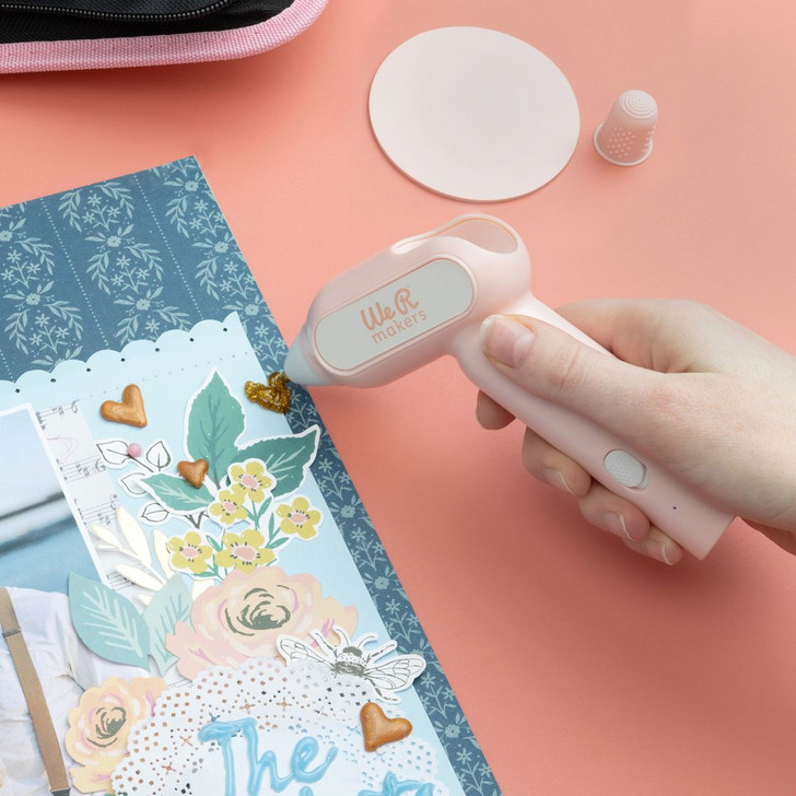 We R Makers Pink Creative Flow Glue Gun Kit