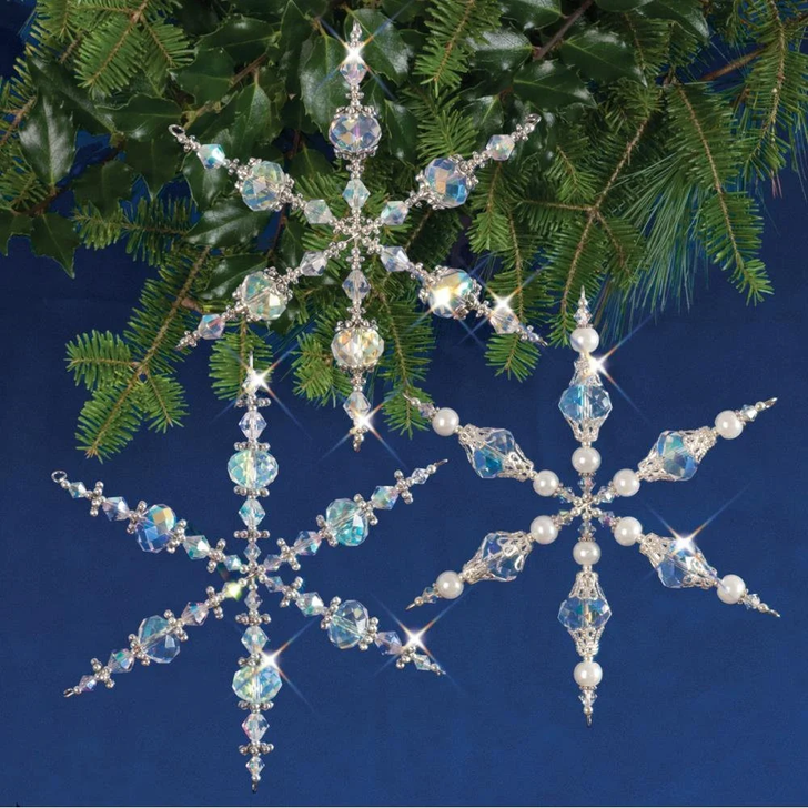 Solid Oak Nostalgic Christmas Vintage Snowflakes Beaded Ornament Kit