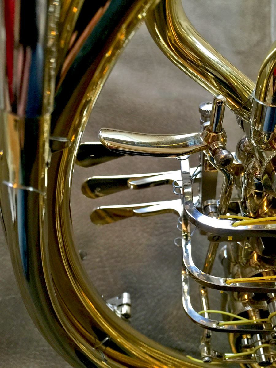 Briz 2000Y Pope Horns Inc.