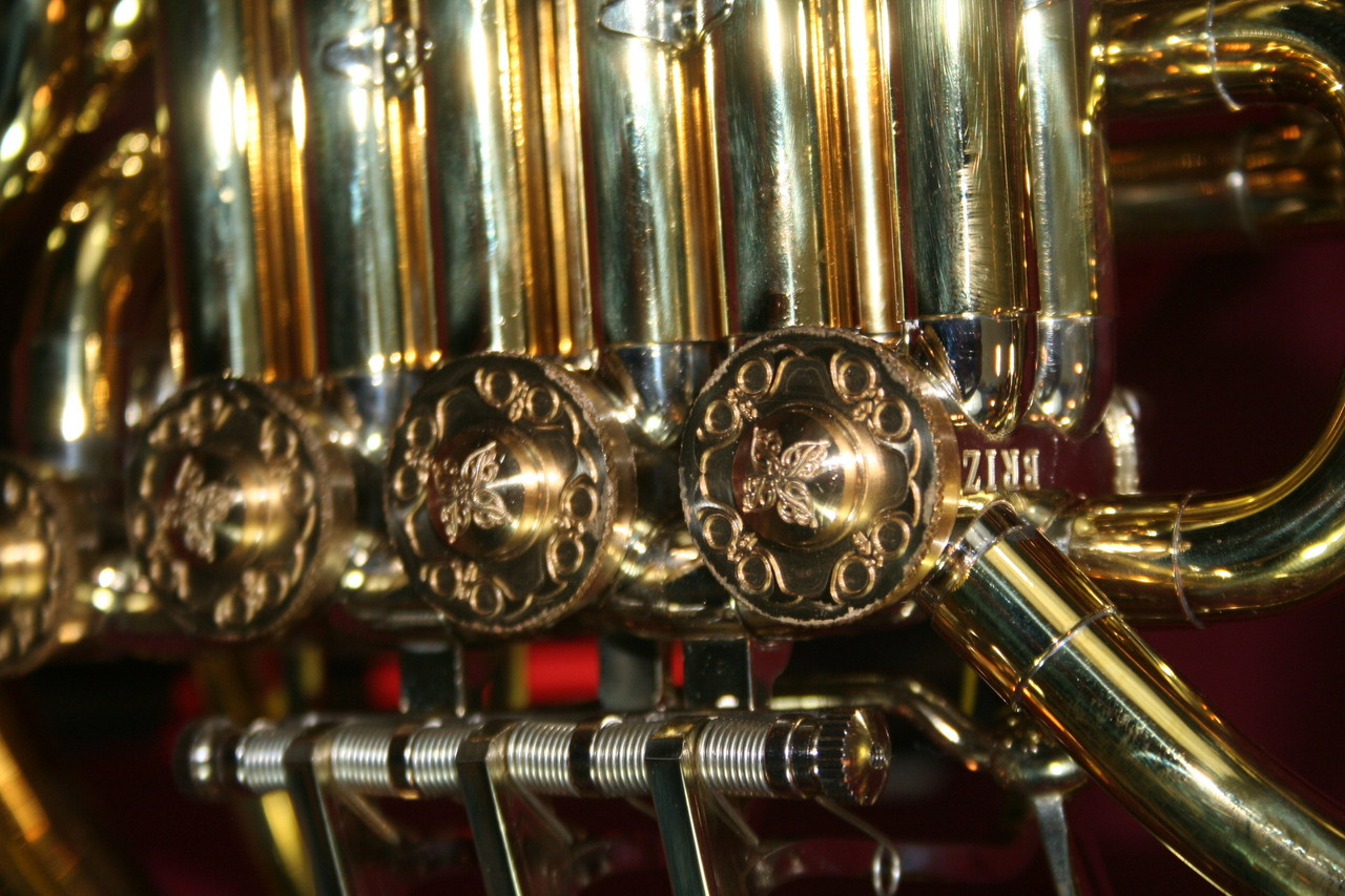 Briz 2000SC Pope Horns Inc.