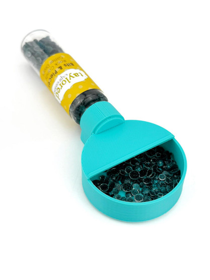 Image of Bits & Pieces - Tip 'n Tidy tool which helps collect embellishments for papercrafting.