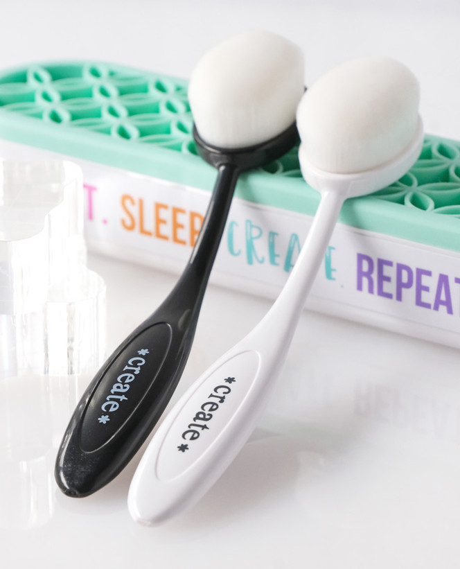 TE Black & White Blender Brushes