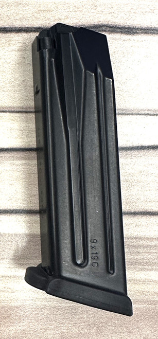 HK - VP9 -P30 -  15RD - FROM DISPLAY FIREARM [NO PACKAGE]
