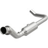 Magnaflow 07-09 Chrysler Aspen 5.7L Direct Fit Converter - 5451651 Photo - Primary