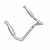 Magnaflow 11-13 Ram 1500 4.7L Direct Fit Converter - 5551665 360 Degree Image Set