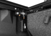Retrax 19-26 RAM 1500 6.4ft Bed (No Multifunction Tailgate) RetraxPRO EZ-Off FRC-4000 - R-T-80245 Photo - Close Up