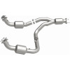 Magnaflow 12-20 Chevrolet Express 4500 Underbody 6.0L Direct Fit Catalytic Converter - 280505 Photo - out of package