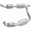 MagnaFlow Direct Fit Catalytic Converter 06 Ford E350 Van 5.4L - 458041 Photo - Unmounted