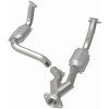 MagnaFlow Direct Fit Catalytic Converter 03-06 Chevy SSR 5.3/6.0 OEM - 49580 Photo - Unmounted
