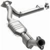MagnaFlow Direct Fit Catalytic Converter 03 Lincoln Navigator 5.4L - 51081 Photo - out of package
