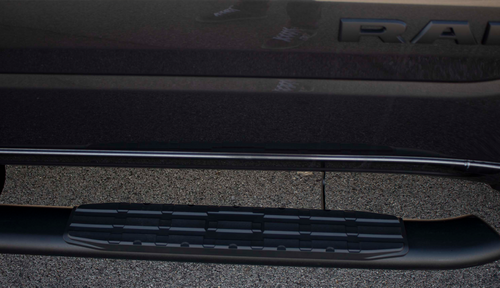 Fishbone Offroad 2019+ Chevrolet Silverado 1500 Double Cab Oval Side Steps - Black Textured - FB21383 Photo - lifestyle view