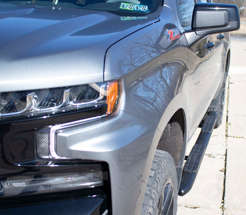 Fishbone Offroad 2019+ Chevrolet Silverado 1500 Double Cab Oval Side Steps - Black Textured - FB21383 Photo - lifestyle view
