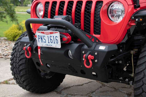 Fishbone Offroad 2018+ Jeep JL/Gladiator Wrangler JL/Gladiator Front Winch Bumper - Black Powdercoat - FB22178 Photo - lifestyle view