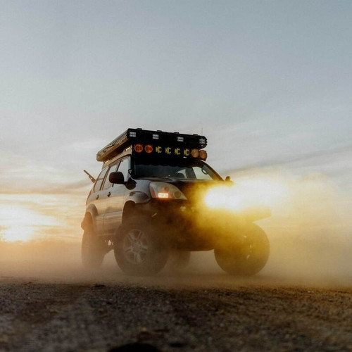 KC HiLiTES FLEX ERA 4 Performance Yellow Combo Beam Lens - 4270 Photo - lifestyle view