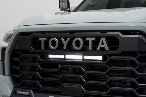 Diode Dynamics 2022+ Toyota Tundra White Combo TRD Pro Grille Light Bar Kit - DD7415 User 3