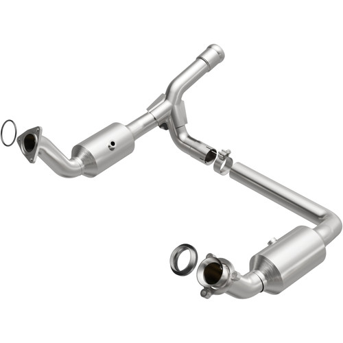 Magnaflow 19-20 GMC Sierra 1500 Single Underbody 4.3L/5.3L Direct Fit Catalytic Converter - 280656 Photo - Primary