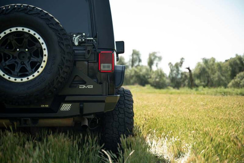 DV8 Offroad 07-18 Jeep Wrangler JK Spec Series Fender Flares - FDJK-06 Photo - out of package