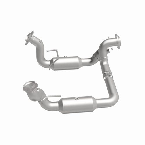 Magnaflow 20-22 Ford F-250 SD Single Underbody Direct Fit Cat Converter - 280246 360 Degree Image Set