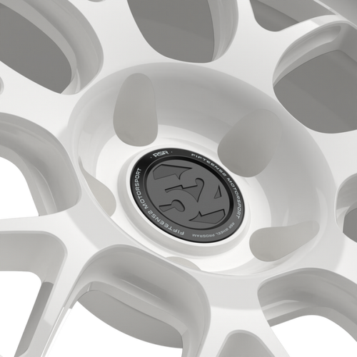 fifteen52 Apex RSR 18x9.5 5x114.3 38mm ET 73.1mm Center Bore Rally White - RSARW-89554+38 User 1