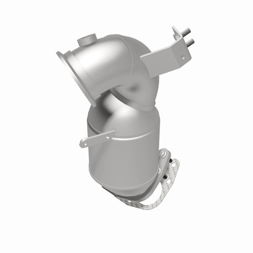 Magnaflow 18-19 Chevrolet Cruze L4 OEM Underbody Front Direct Fit Converter - 280132 360 Degree Image Set