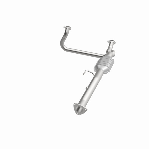 Magnaflow 96-99 Chevrolet Astro 4.3L Direct Fit Converter - 4451410 360 Degree Image Set