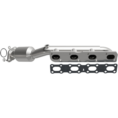 Magnaflow 2004 Nissan Titan 5.6L Direct Fit Converter - 4583380 Photo - Primary