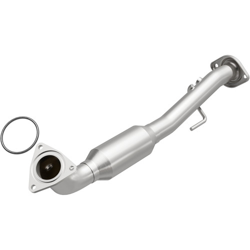 Magnaflow 04-06 Cadillac Escalade 6.0L Direct Fit Converter - 4651649 Photo - Primary