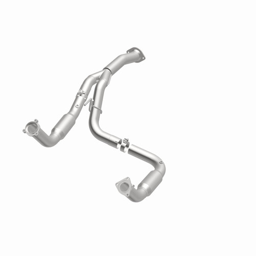 Magnaflow 2011 Chevrolet Silverado 2500 HD 6.0L Direct Fit Converter - 5551252 360 Degree Image Set