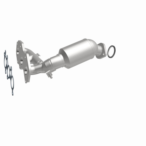 Magnaflow 2011 Toyota Sienna 3.5L Direct Fit Converter - 5582556 360 Degree Image Set