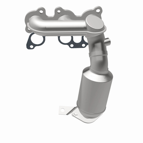 Magnaflow 04-06 Toyota Sienna 3.3L Direct Fit Converter - 5582833 360 Degree Image Set