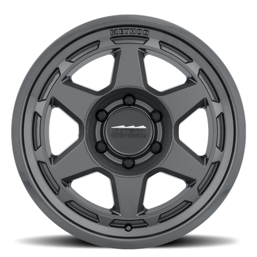 Method MR708 18x9 / 40mm Offset / 6x5.5 / 95.25mm CB - Gloss Titanium - MR70889093840H Photo - Close Up