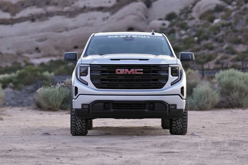 Fabtech 22-23 GM C/K 1500 3in Lift Budget System w/ Dirt Logic 2.5 Resivoir Coilovers - K1190DL Photo - Mounted