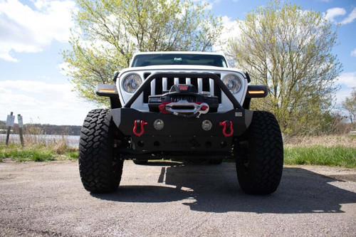 Fishbone Offroad 2018+ Jeep JL & 2020+ JT 7in Turn Signal & Side Marker Lights and Brackets - FB31456 Photo - lifestyle view