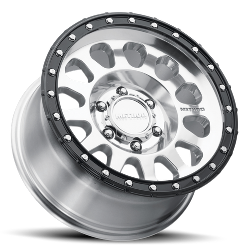 Method MR315 17x8.5 0mm Offset 6x135 87mm CB Polished Wheel - Gloss Black Lip - MR315785161700 Photo - Close Up