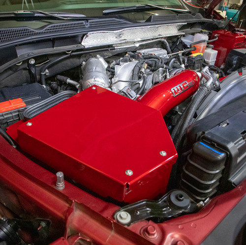 Wehrli 20-25 Chevrolet 6.6L L5P Duramax 4in Intake Kit - Semi Gloss Black - WCF100702-SGB User 2