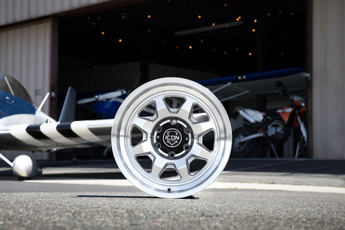 ICON Nuevo 17x8.5 / 5x150 / 25mm Offset / 5.75in BS - Silver Machined Wheel - 8117855557SM Photo - lifestyle view