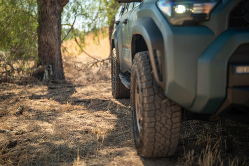 DV8 2025+ Toyota 4Runner OE Plus Side Steps - Micro-Texture Black - SRTF3-02 Photo - out of package