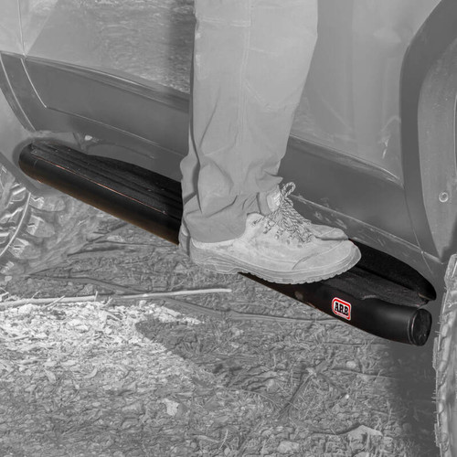 ARB Summit Side Step Kit Toyota Land Cruiser 250 2024+ - 4421175K2 Photo - lifestyle view