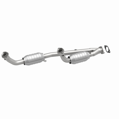 MagnaFlow Conv DF Windstar 95-96 - 23353 360 Degree Image Set