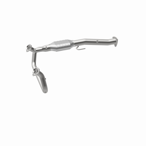 MagnaFlow Conv DF Astro-Safari Van 96-99 - 23410 360 Degree Image Set