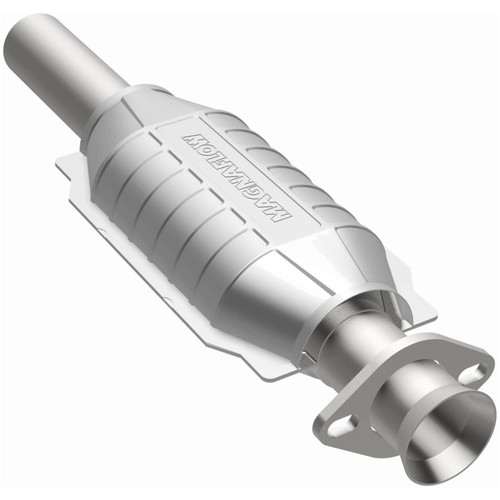 MagnaFlow Conv GM 22.75X6.5X4 2.25/2.25 - 23452 Photo - out of package