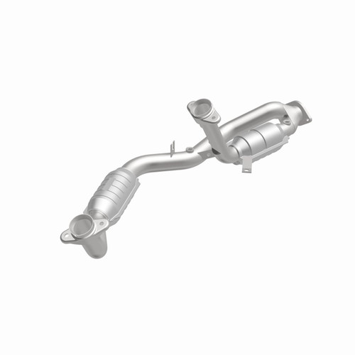 MagnaFlow Conv DF 96-99 Taurus 3.4L Front C - 23533 360 Degree Image Set