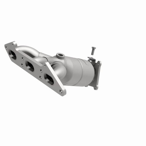 MagnaFlow Conv DF 02 Volvo S80 2.9L - 23540 360 Degree Image Set