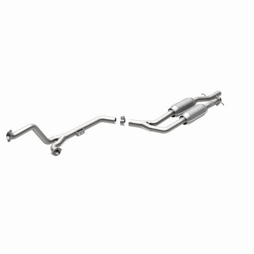 MagnaFlow Conv DF 92-93 Mercedes 500E 5.0L - 23581 360 Degree Image Set