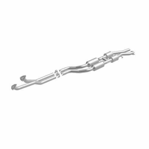 MagnaFlow Conv DF 96-98 BMW 328 2.8L - 24021 360 Degree Image Set