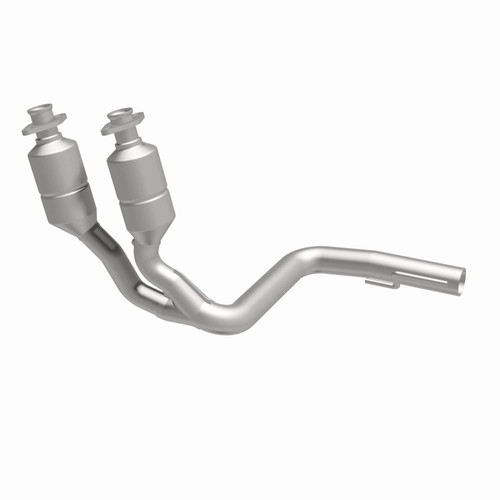 MagnaFlow Conv DF 99-04 Jeep Grand Cherokee 4.0L Front - 24507 360 Degree Image Set