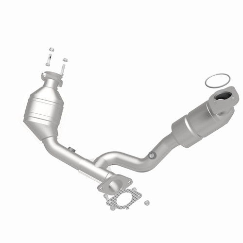 MagnaFlow Conv DF 00-03 Ford Taurus 3.0 Front - 25208 360 Degree Image Set