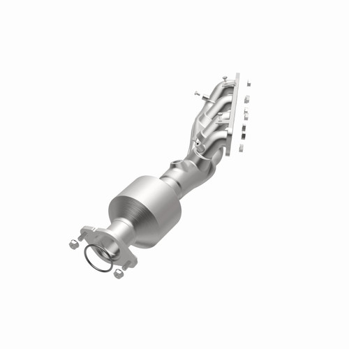 Magnaflow 16-21 Infiniti QX80 5.6L Direct-Fit Right Manifold Catalytic Converter - 290034 360 Degree Image Set